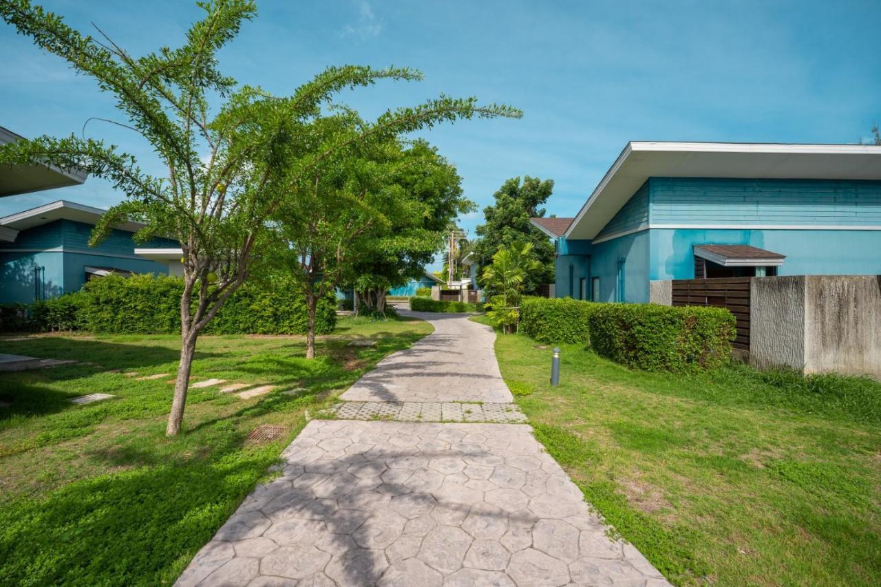 Coral Tree Villa Huahin Csaam Kültér fotó
