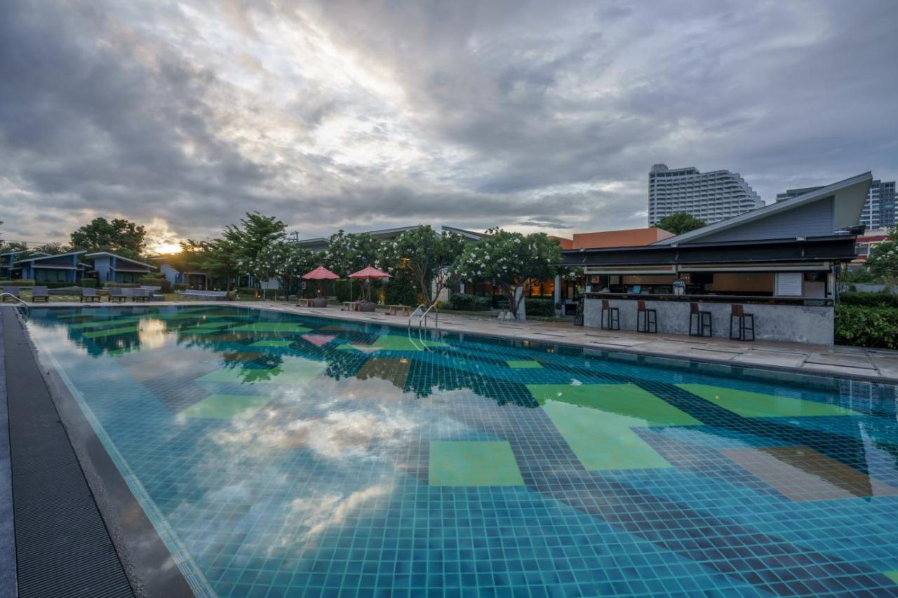 Coral Tree Villa Huahin Csaam Kültér fotó