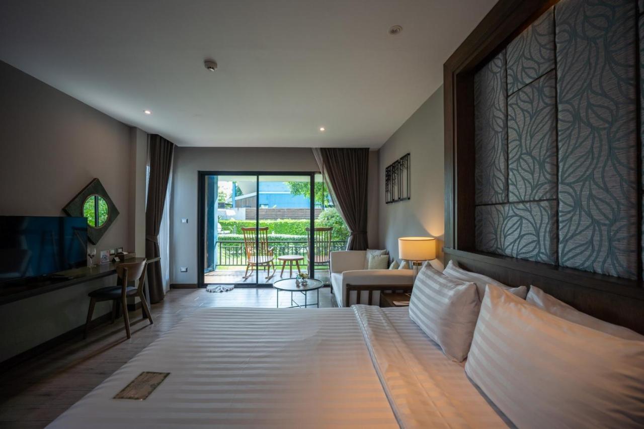 Coral Tree Villa Huahin Csaam Kültér fotó