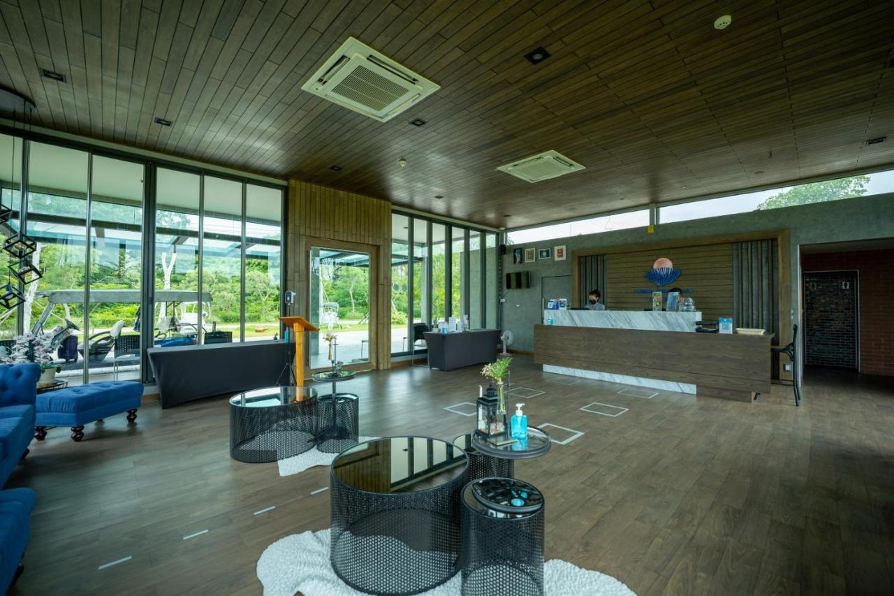 Coral Tree Villa Huahin Csaam Kültér fotó